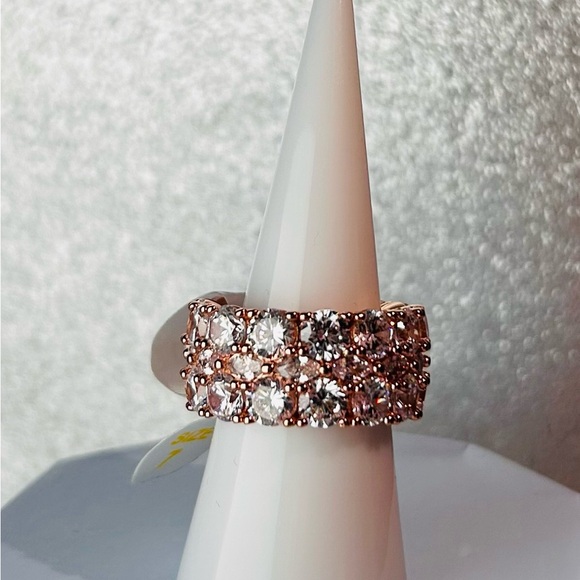Bomb Party Diamond Cubic Zirconia Ring on Rose Gold Plating Size 7 New - Picture 1 of 7